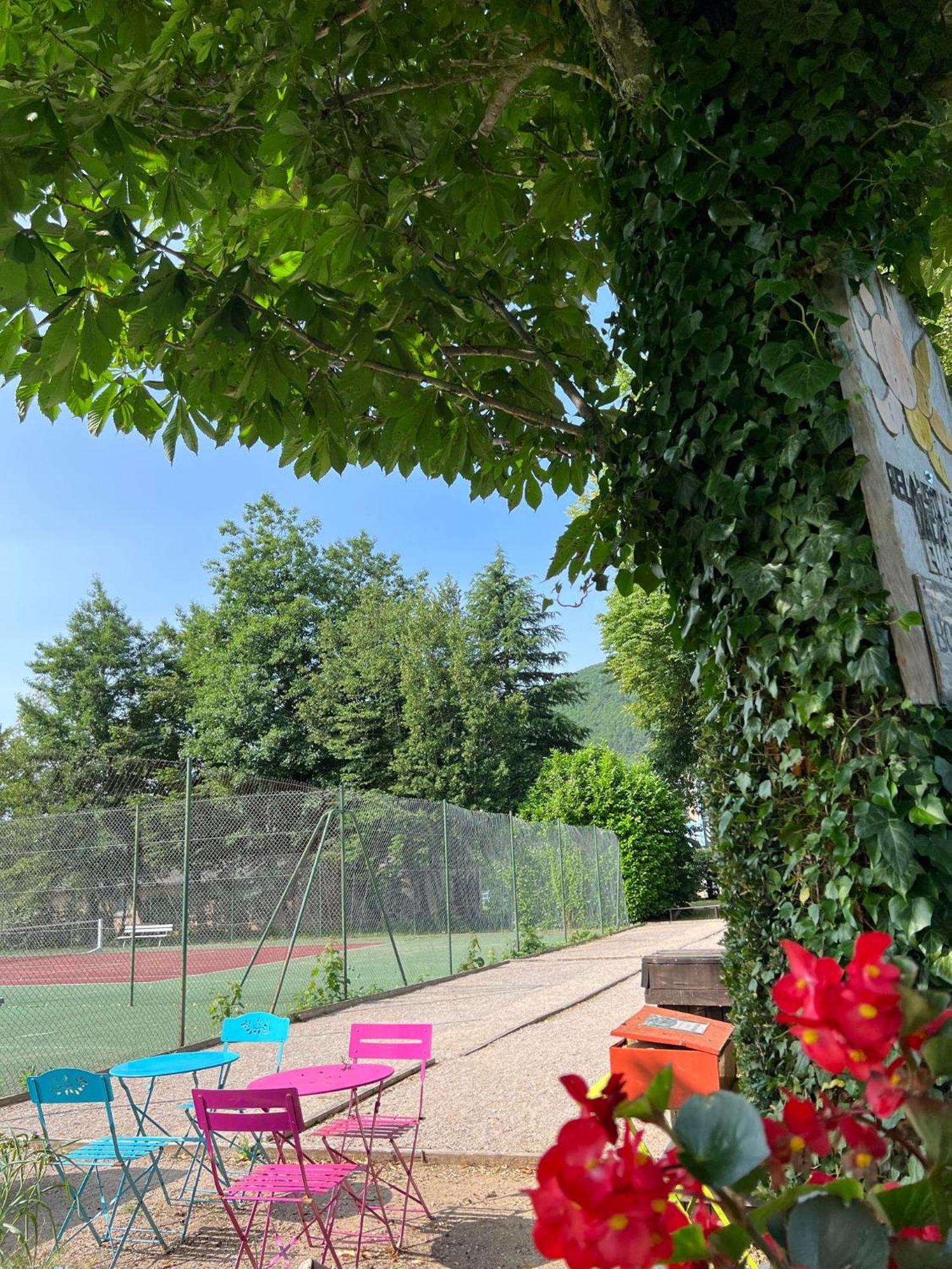Hotel Domaine Du Roc Nantais Zewnętrze zdjęcie